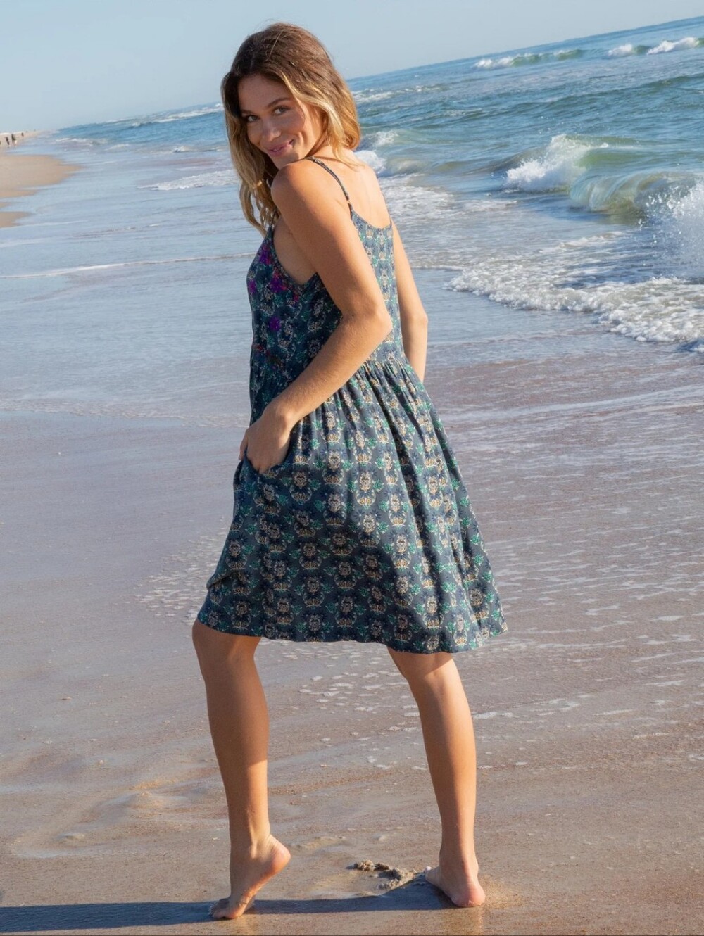 NATURAL LIFE Sara Embroidered Dress Dark Teal Medallion Size Medium Pockets - Picture 2 of 8